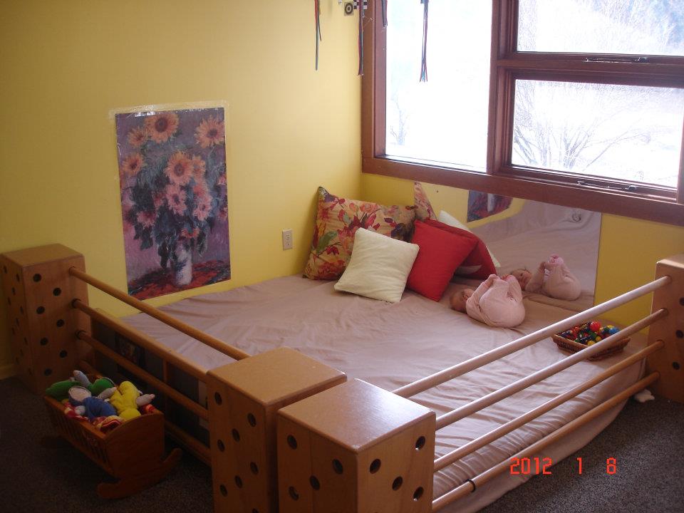 Infant Room Spokane Falls Montessori School